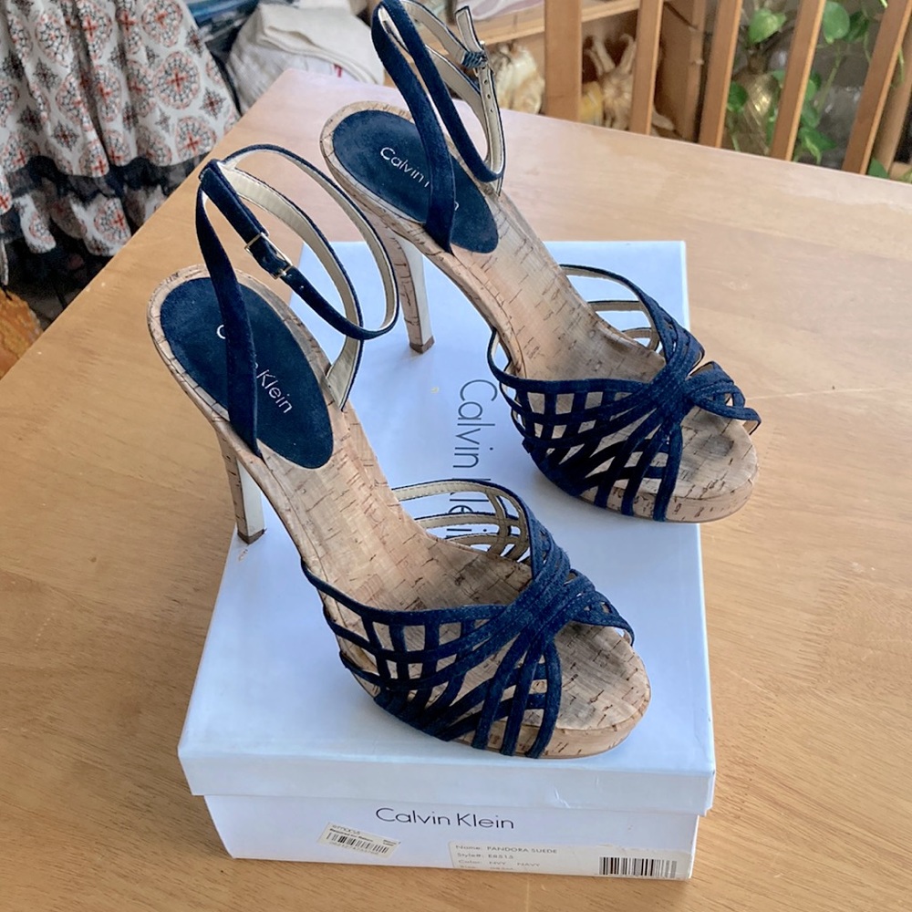 Calvin Klein blue side heels